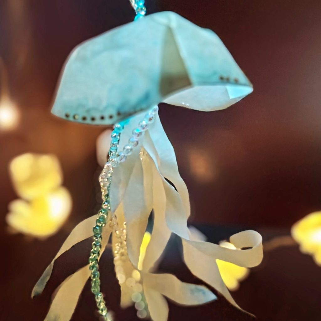 オリオンのInstagram企画 ”ミスティックペーパーチャレンジ（2024年）” 社員の応募作品です。